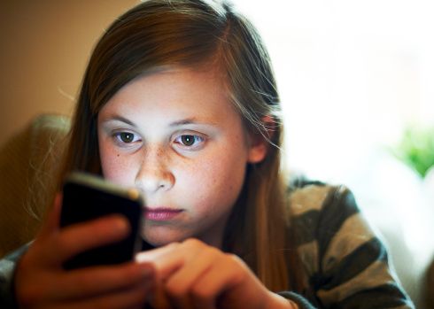 Kids Twice as Likely to be Mobile Theft Victims in England